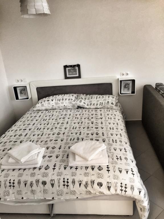 Apartment Estera เยลซา ภายนอก รูปภาพ
